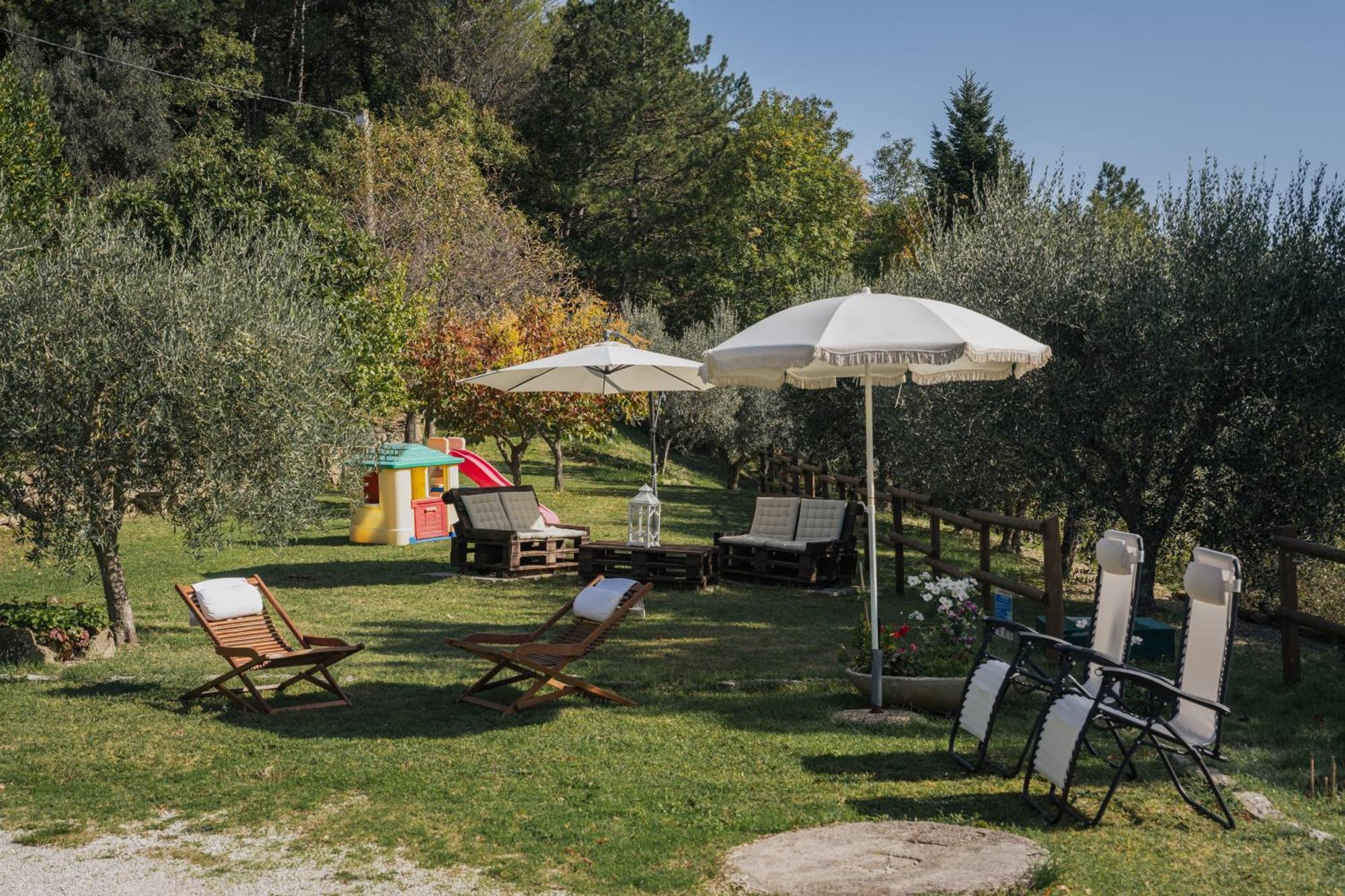 Agriturismo Casa Del Nonno Valfabbrica Exterior foto